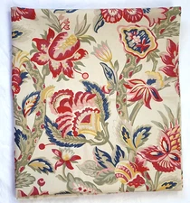 American Folk & Fabric Flora Bunda Antique Collection Jacobean Floral 54x65