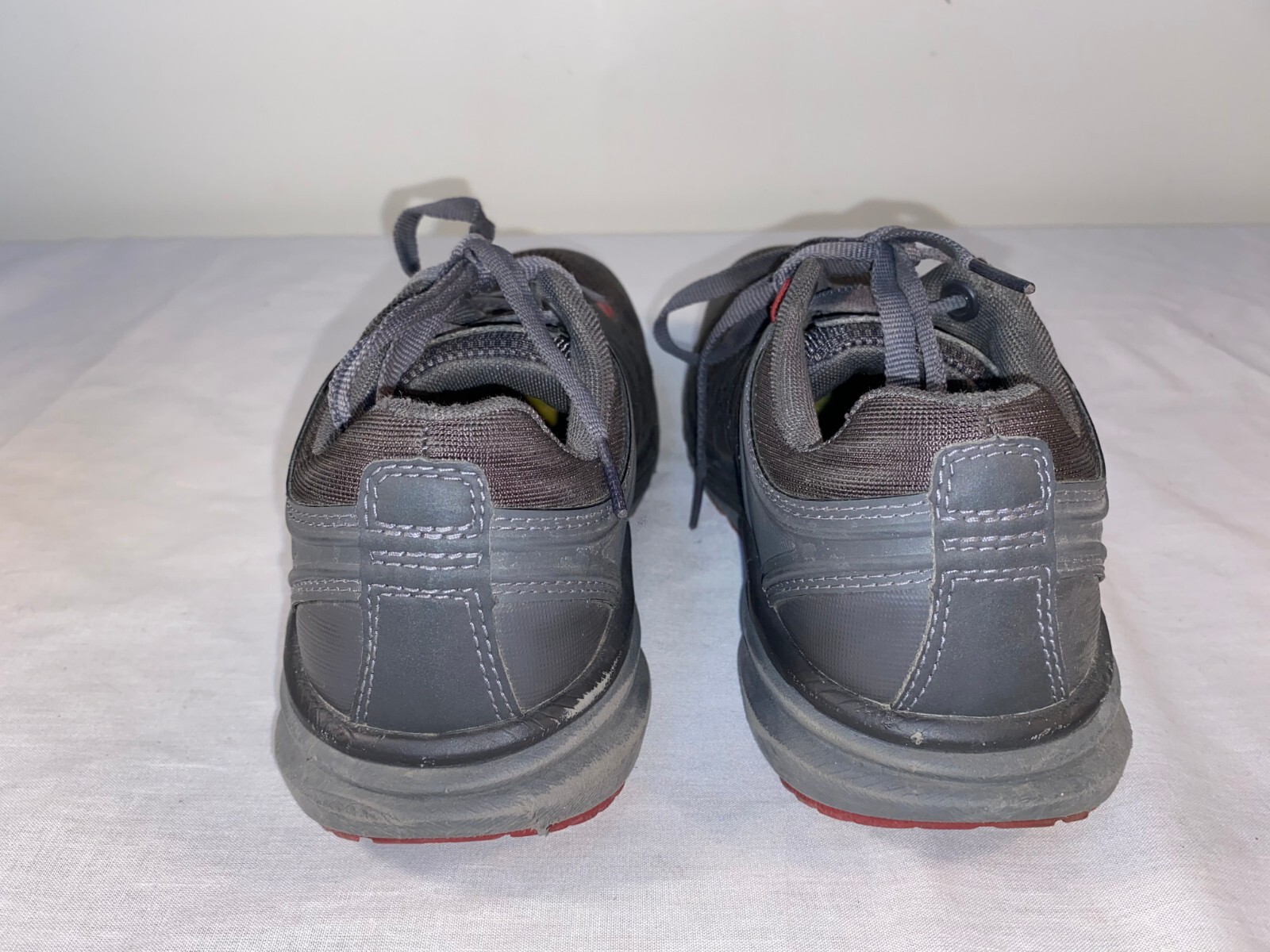 Scarpe da lavoro Keen in fibra di carbonio con punta utility da donna grigie stringate US 7 5