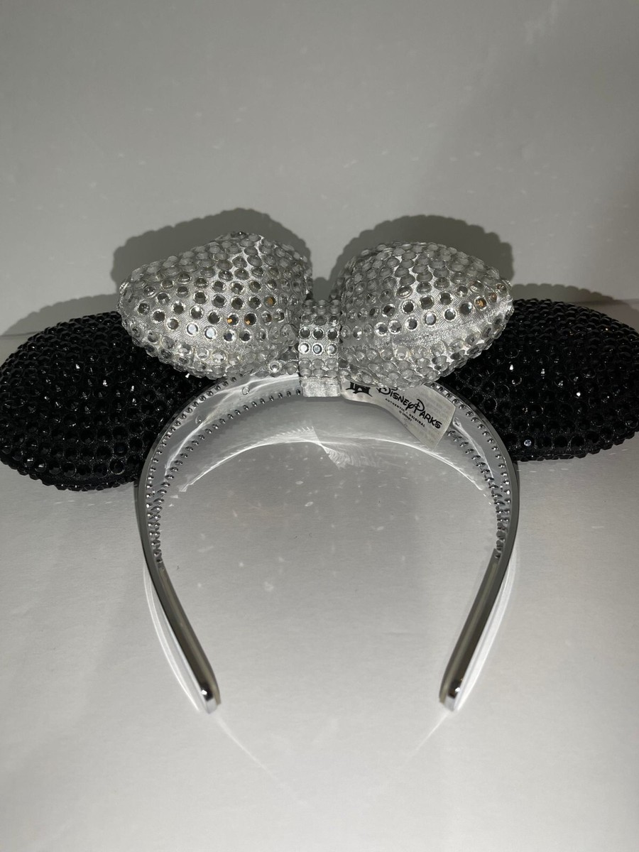 Disney disneyland 60th anniversary crystal rhinestone minnie  display picture 2