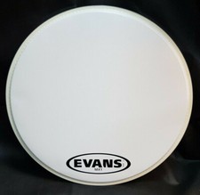 Evans 18" Marching Bassdrum Fell MX1 Weiß Glatt mit Dämpfersystem BD18MX1W USA
