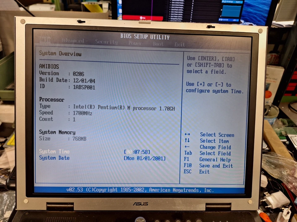 pc portatile vintage asus m6000 pentium m 1.7 senza disco NO GARANZIA LEGGI BENE - Immagine 2 di 4