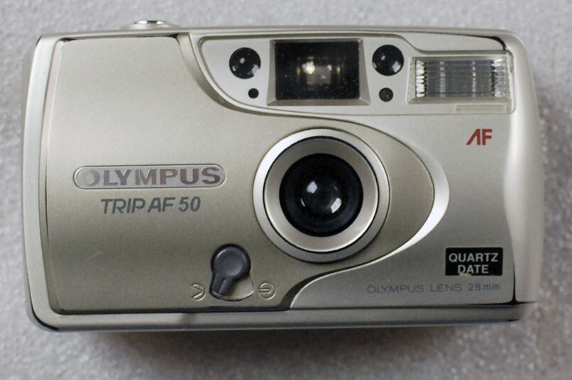 OLYMPUS TRIP AF 50 AF50 point and shoot 35mm camera UNTESTED 28mm