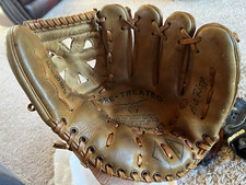 Vintage Kingsbury X82 Baseball Glove w/Leather Piping