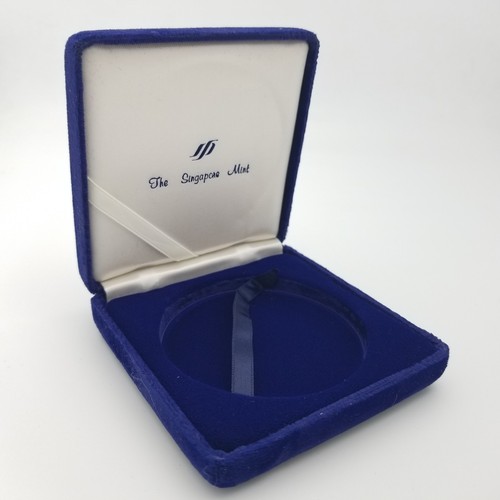 Singapore Mint 1987 Commemorate America`s Cup Coin Empty Blue Presentation Box 4 - Picture 2 of 10