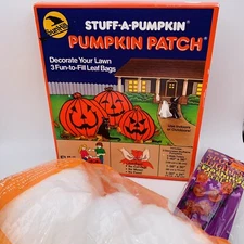 SunHill Halloween Yard Leaf Bags Mixed Lot Spider Webs Pumpkin Necklace Y2K 90s