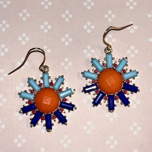 Gold Tone Acrylic Sun Burst Flowers Dangle Earrings. Festive. French Hooks. S807 - Picture 2 of 3