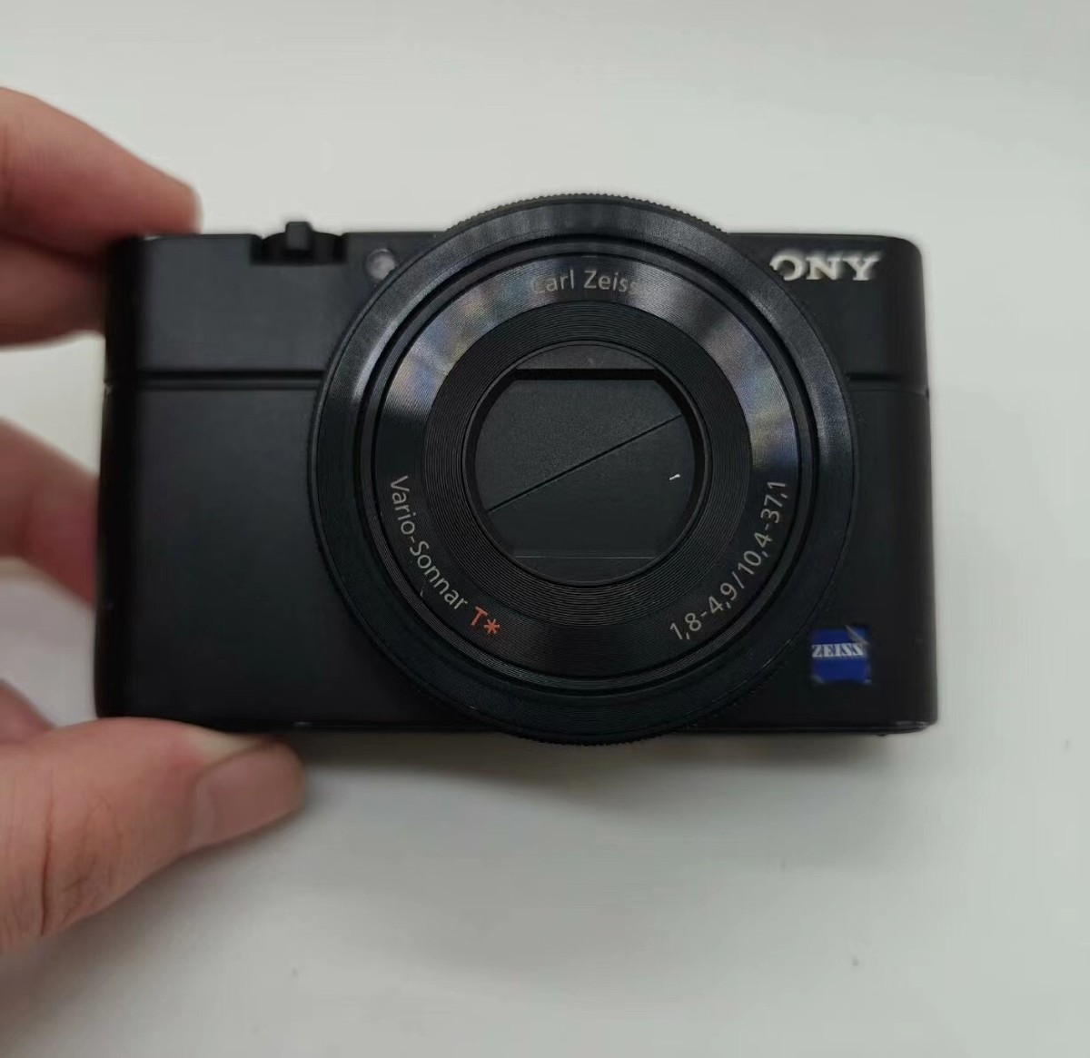 Sony RX100 20.2 MP 3.6 x Compact Digital Camera w/ Charger & Card