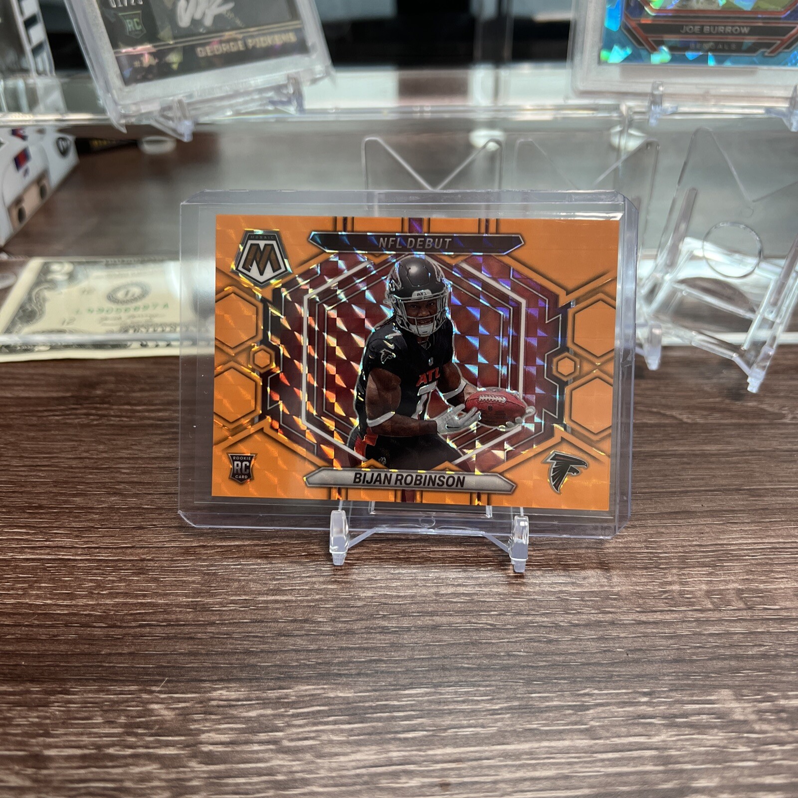 2023 Mosaic BIJAN ROBINSON #ND-9 RC Rookie Orange Fluorescent /25 - Falcons