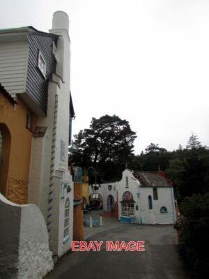 FOTO WALISISCHE KÜSTE PORTMEIRION DORF (16) ENTWORFEN UND GEBAUT VON SIR CLOUGH WIL