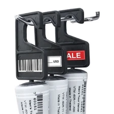 Golf Mechanix Hanging Clips - 100 Pack