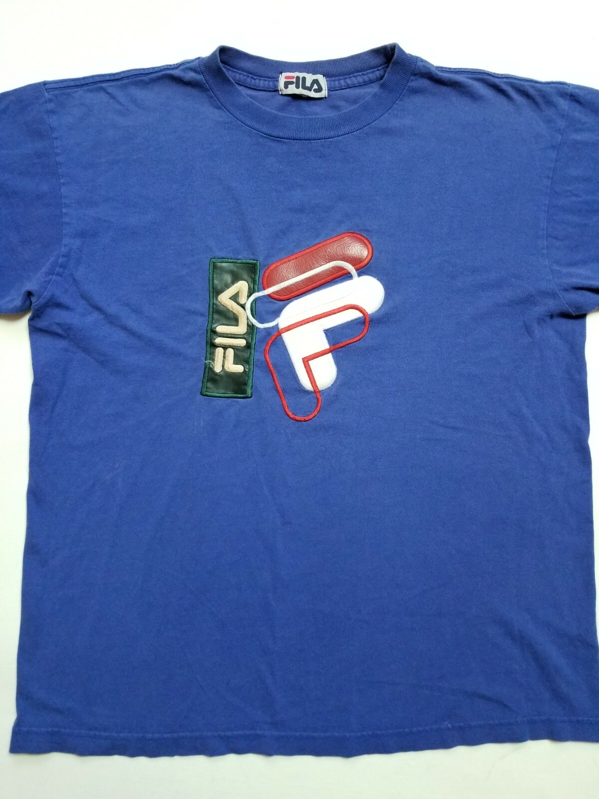 T shirt FILA anni 90 vintage logo cucito ecopelle scritta invecchiata hip hop RAP L