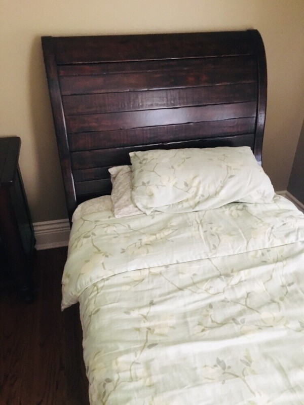 2 POTTERY BARN KIDS SLEIGHT TWIN BED WITH ONE TRUNDLE