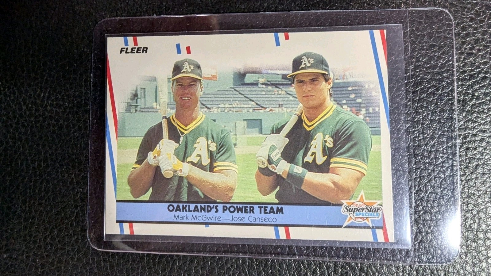 1988 FLEER GLOSSY #624 MARK McGWIRE JOSE CANSECO OAKLAND ATHLETICS POWER TEAM