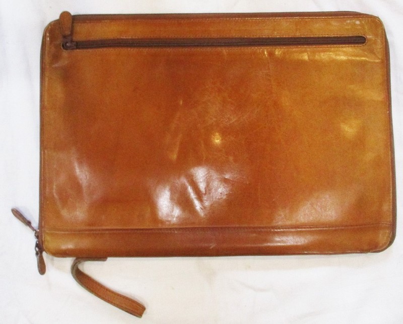VINTAGE BASS FULLGRAIN LEATHER LARGE HAND HELD DOCUMENT CASE INSIDE POCKETS