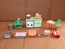 Shopkins Happy Places Kitchen Mixed Lot of Figures.