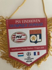 FANION FOOTBALL OLYMPIQUE LYONNAIS 2004