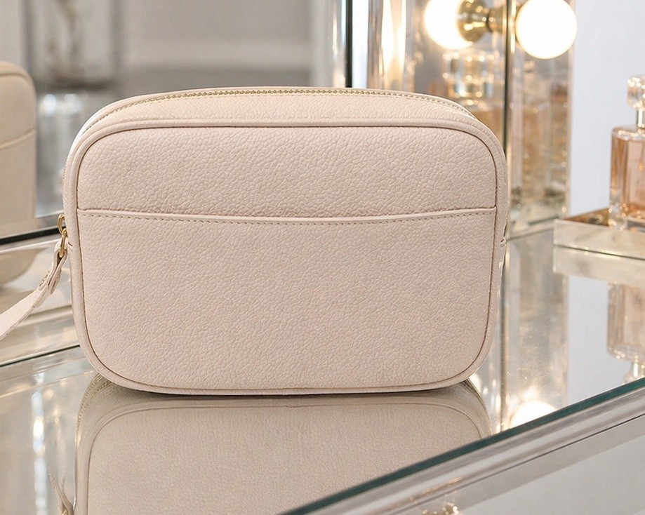 Kurt Geiger  Bag Camera  Greenwich Large Light  Pink New RRP £209 image 4