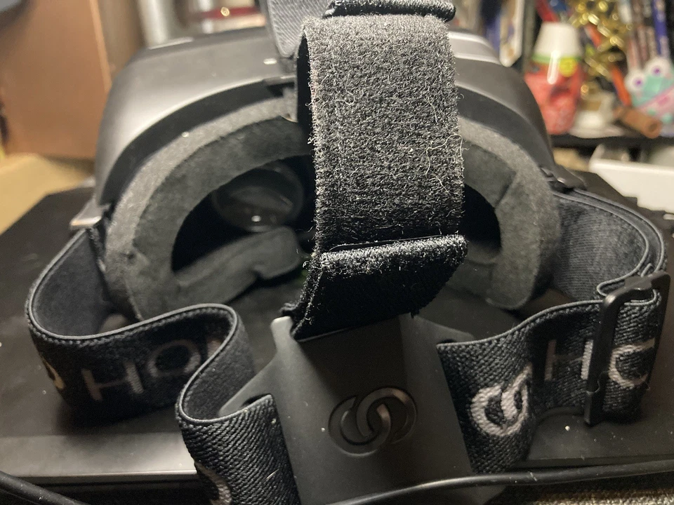 Auriculares Homido VR con estuche de transporte Foto 4 de 4