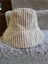 Nowa ZARA Damska Sztruksowa Beżowa Czapka Wiaderkowa rozm. M