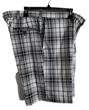 HAGGAR COOL 18 PRO PREFORMANCE PLAID GOLF SHORTS BLACK PLAID MENS SIZE 42