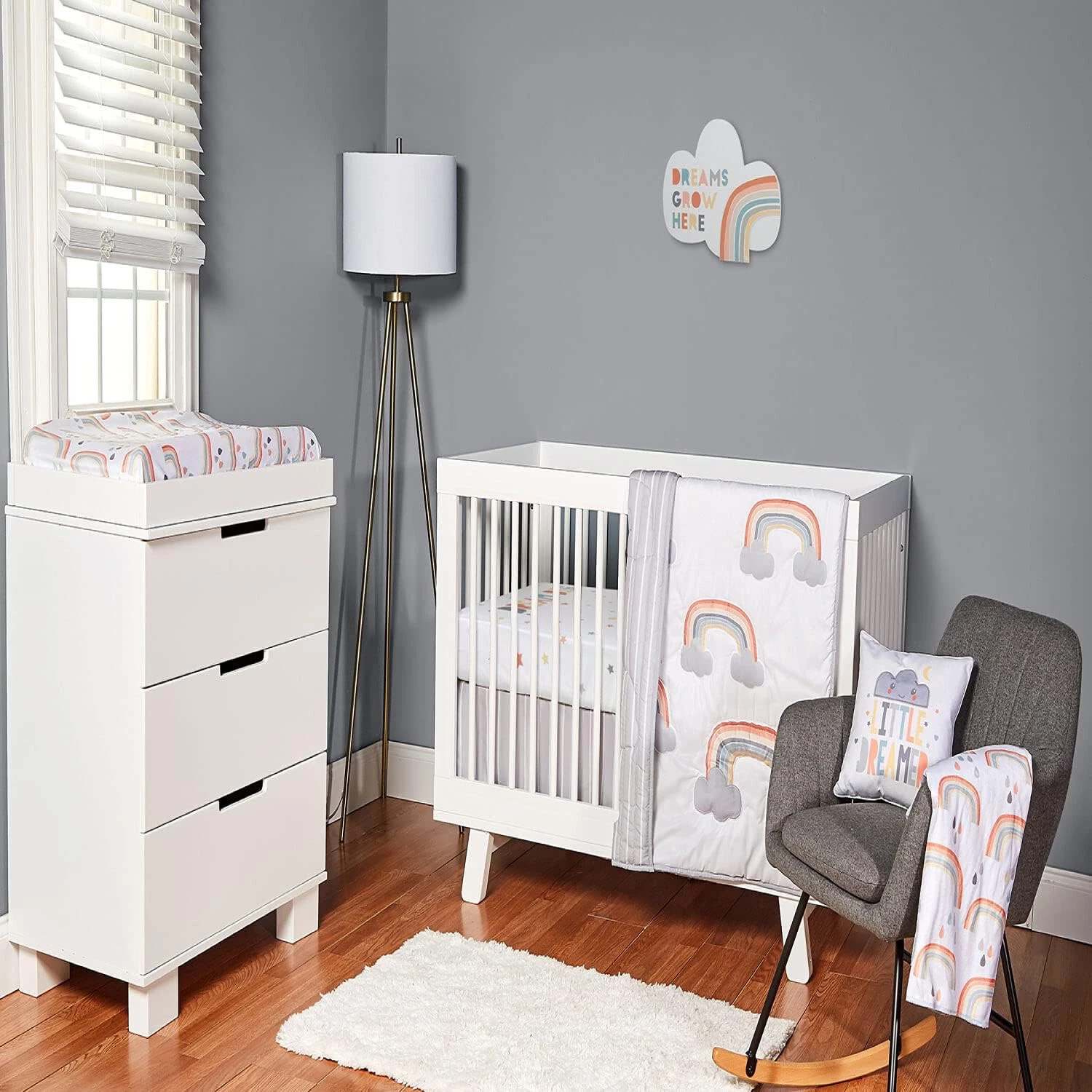 Fisher-Price Cloud Dreams Cloud 4-Piece Nursery Bedding Set