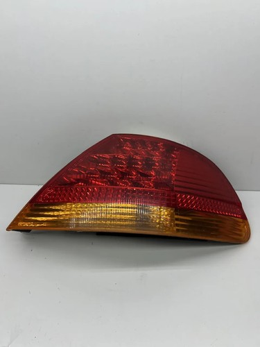 BMW 7 E65, E66, E67 Rücklicht hinten rechts 011237011238 3.60 Petrol 33719121