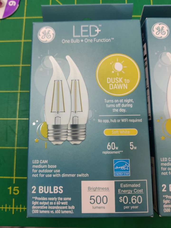 4-BULBS - GE Lighting 93121493 5W 500 Lumens Clear CAM E26 LED Dusk Dawn new - Image 2 of 4
