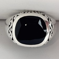 Sterling Silver 925 Onyx Ring Sz 7.50/ 5.3 Grams