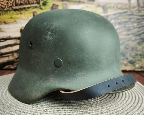 Helmet german original nice helmet M40 size 64 WW2 WWII have a number