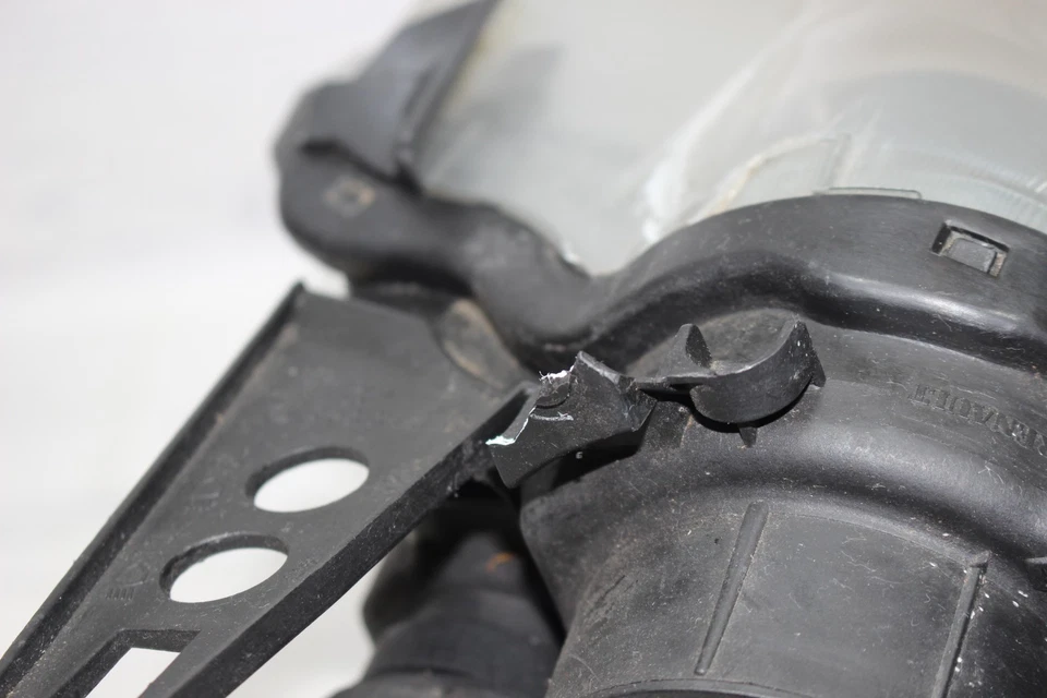 Scheinwerfer Vorderer Rechter 8200301831 Renault Modus JP J77 Bj,05 - Bild 4 von 4