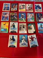 LOT (18) AUTOGRAPHED SIGNED BASEBALL CARDS AARON BOONE MAHOLM MILLEDGE