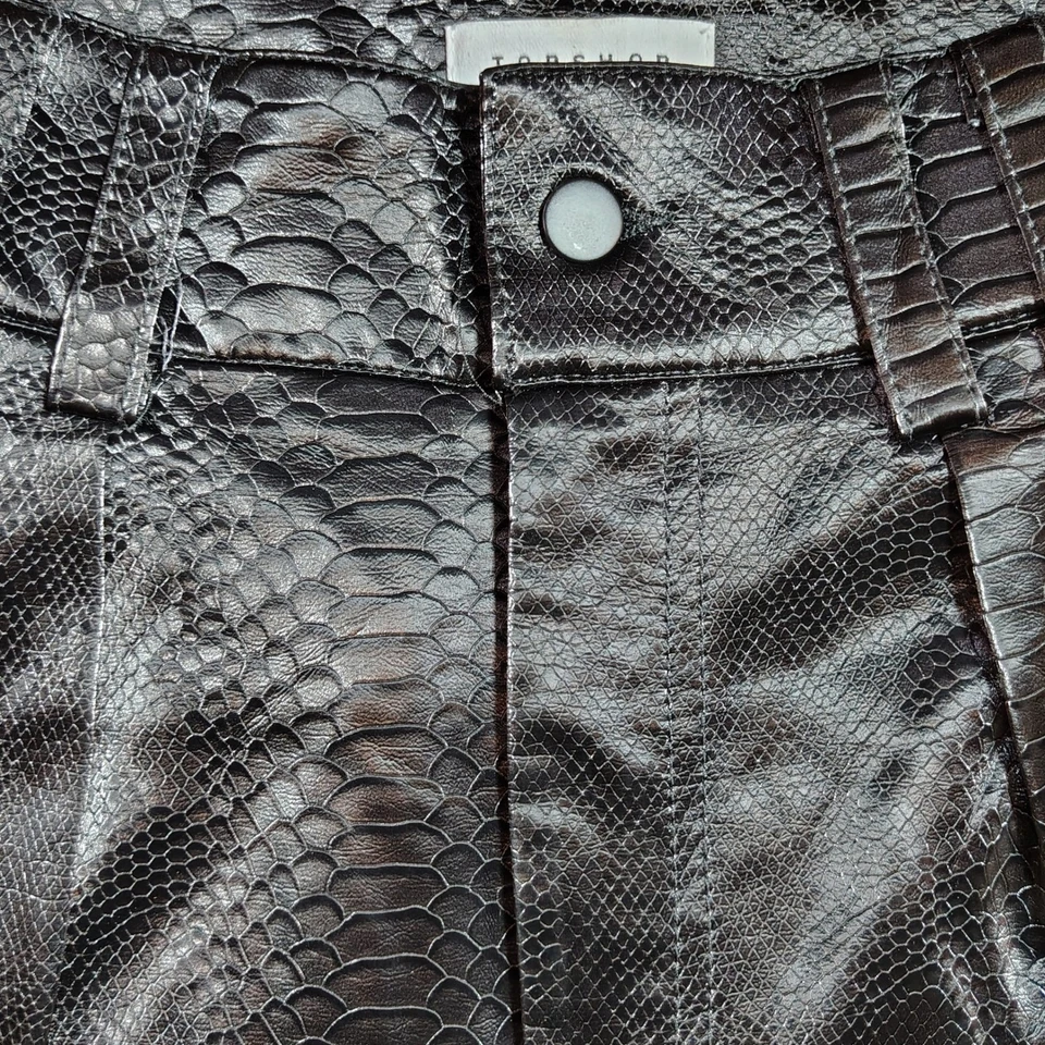 Pantalones plisados de cintura alta de piel de serpiente sintética negros TOPSHOP UK10 EUR38 US6 Foto 4 de 4