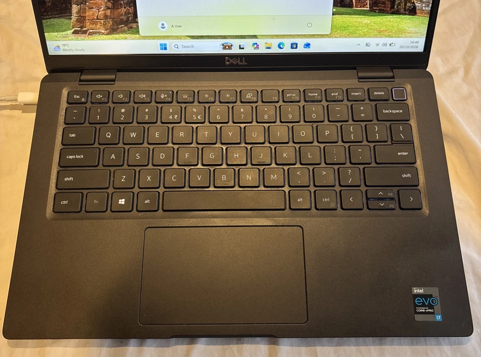 Dell Latitude 7420 · i7-1185G7 · 32GB · 1TB, photo 4 of 5