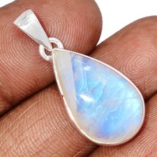 Natural Rainbow Moonstone - India 925 Sterling Silver Pendant Jewelry CP59803