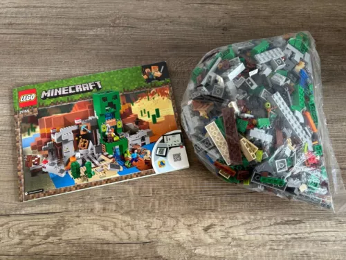 LEGO® Minecraft Die Creeper Mine / Set 21155 | Gebraucht
