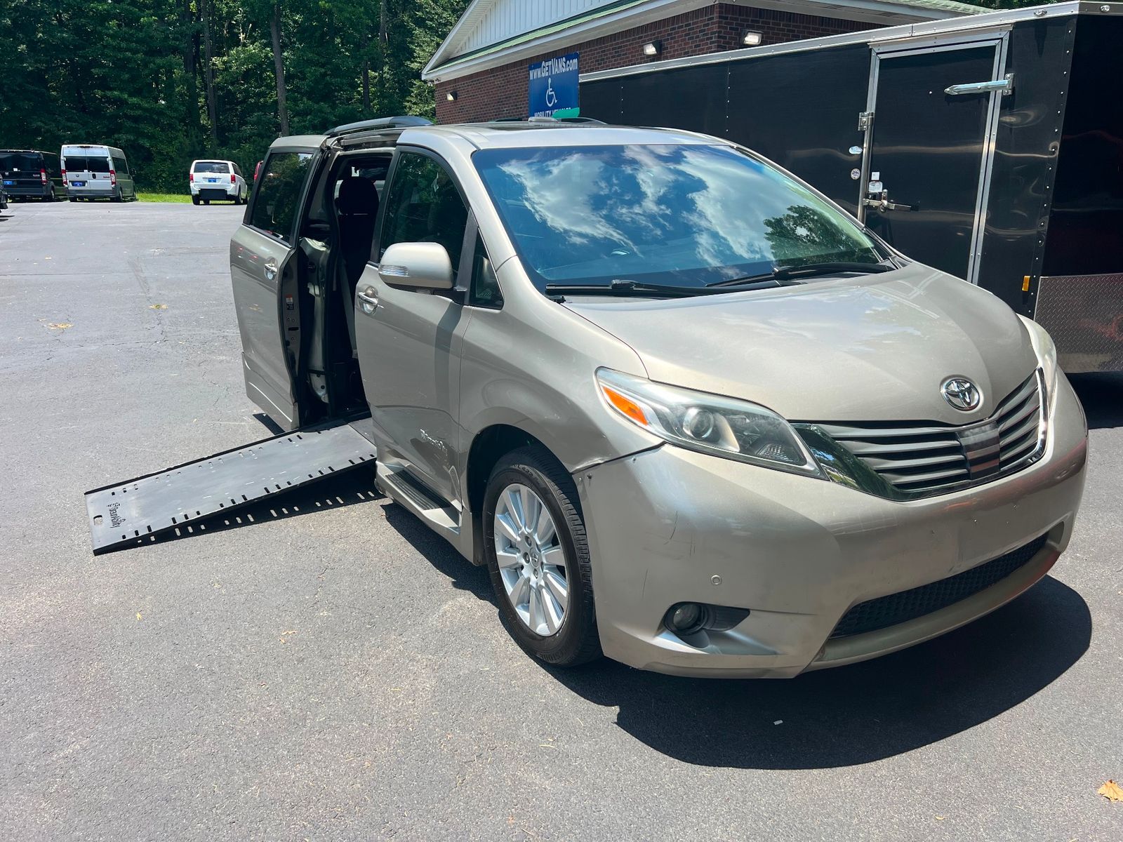 2017 Toyota Sienna Limited handicap wheelchair van eBay