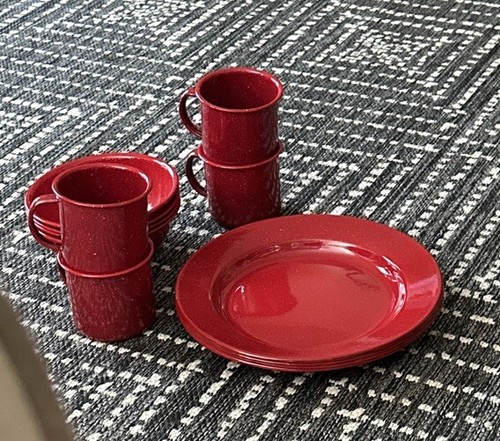 Vintage 12-teiliges Set rote Flecken Emaille Teller Becher Schüsseln... Service für 4 - Bild 9 von 12