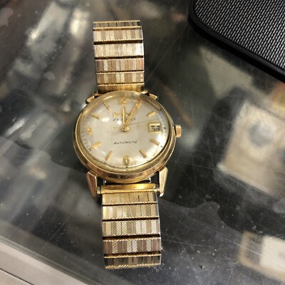 ビンテージBulova 23 automatic gold bezel