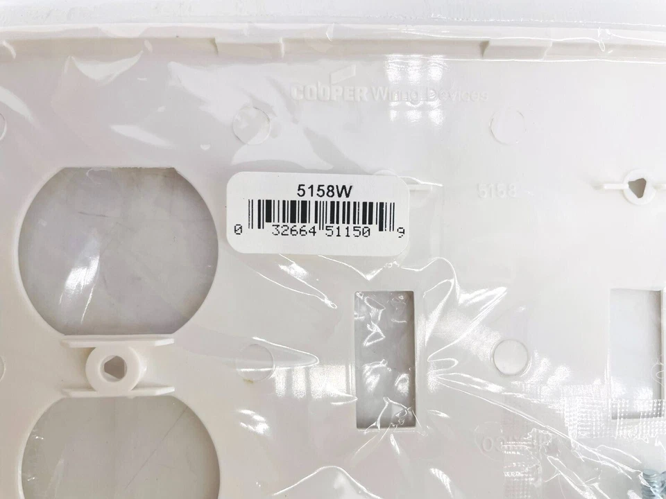 Lote de 10 Cooper 5158W Placa de Pared Combinada Palanca Dúplex Blanco Nuevo Excedente Foto 2 de 4