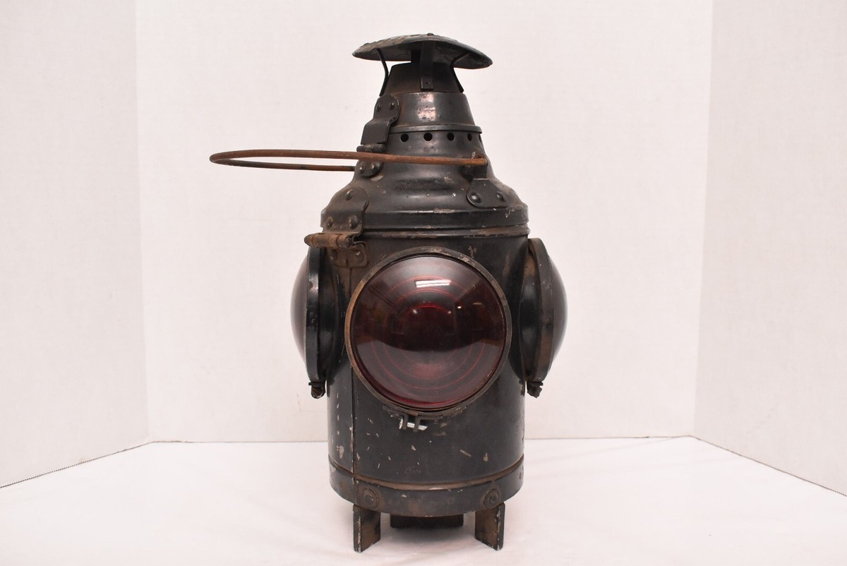 VINTAGE DRESSEL 4 WAY RAILROAD LANTERN Electric Signal Switch Lamp