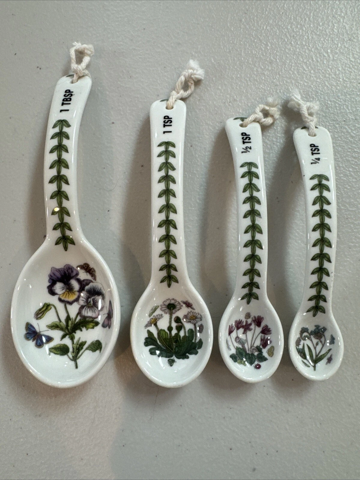Set of FOUR Portmeirion Botanic Garden Measuring Spoons