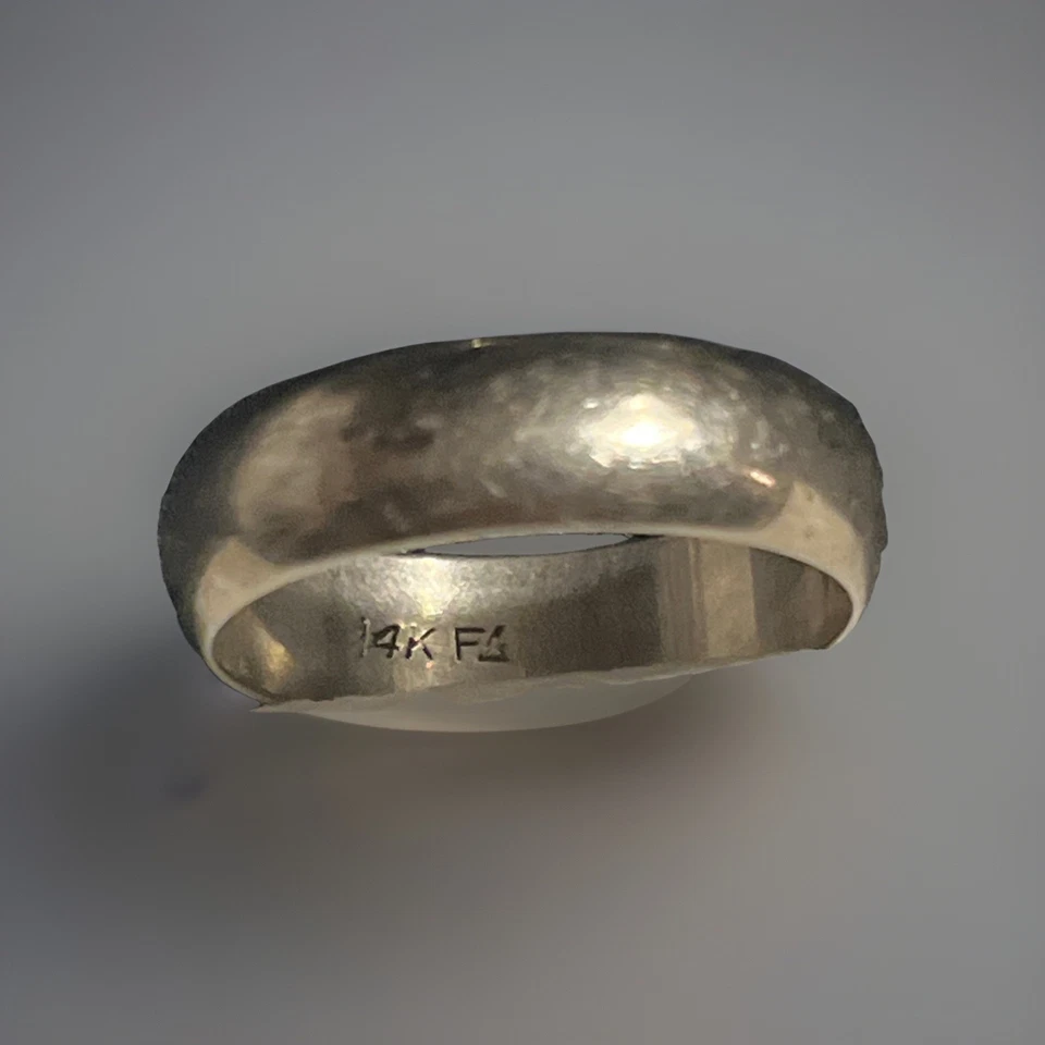 14 k Frederick Goldman 5.3g Wedding Ring For Men Or Women - Image 4 of 4