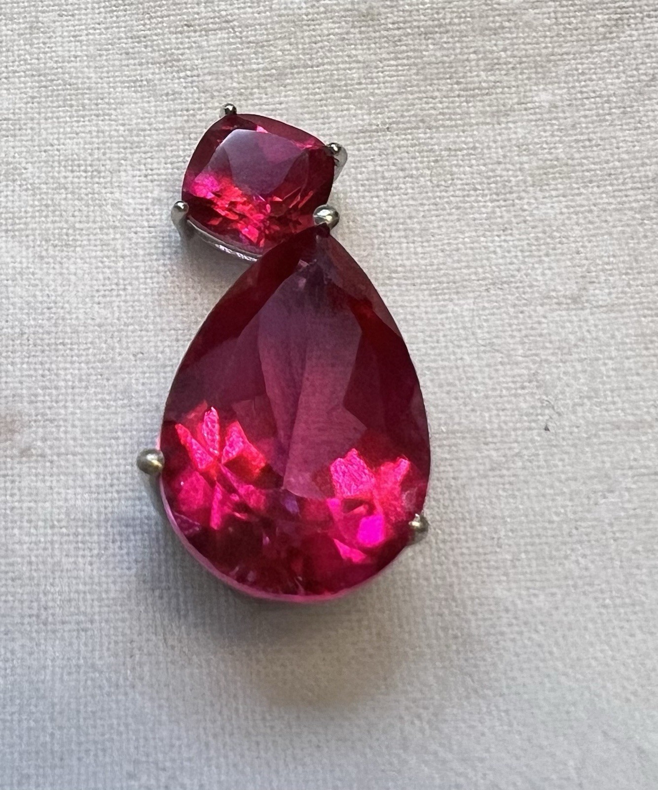 LNT Sterling Silver 925 & Pink Stone Pendant