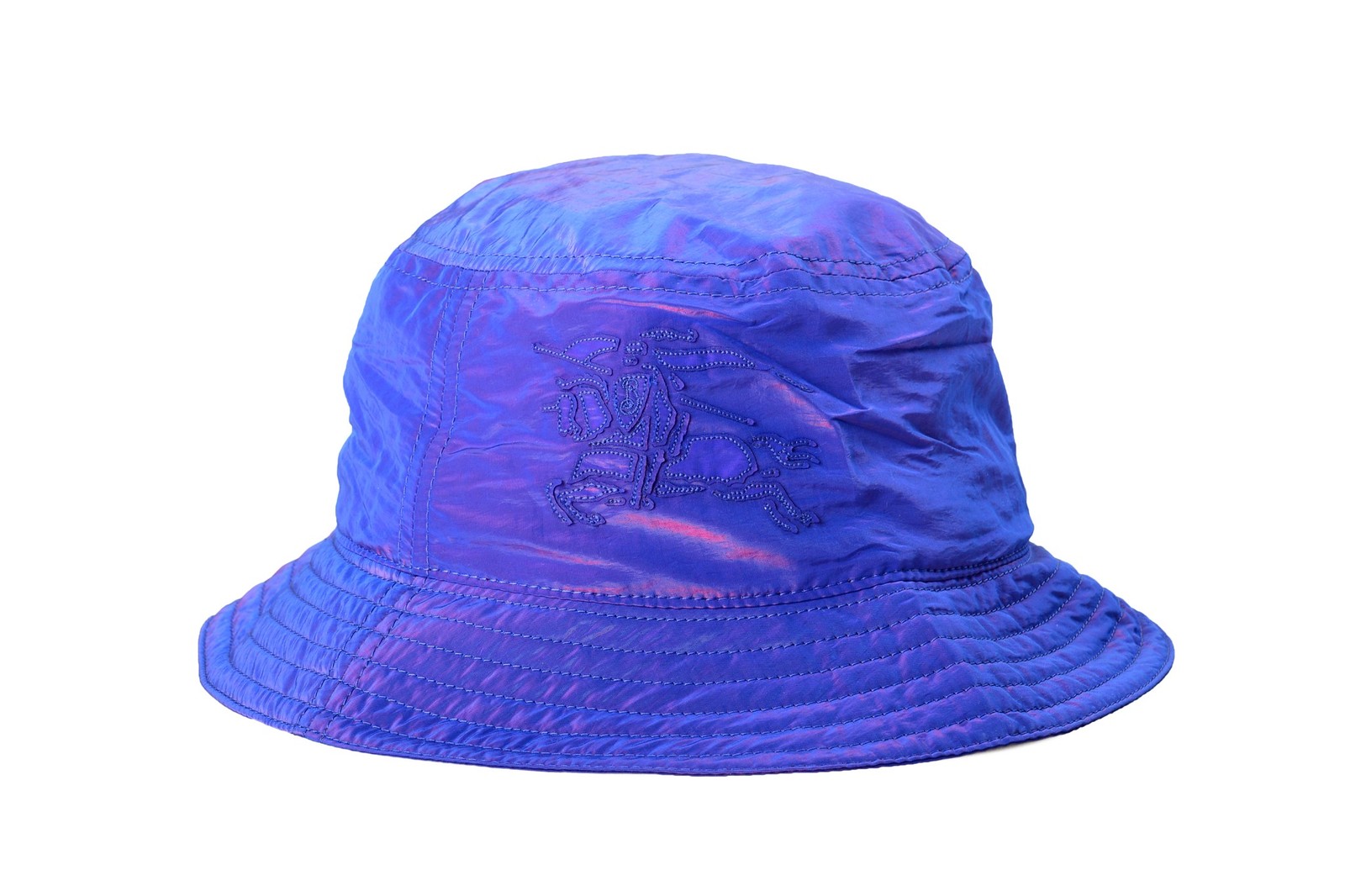 Burberry Electric Violet Iridescent Nylon Bucket Hat Size S 25190₽