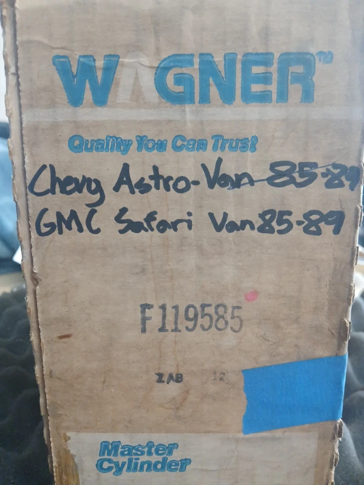 Nuevo de Lote Antiguo Wagner Master Cylinder - F119585 - 1985-1989 Chevy Astro Van / GMC Safari Foto 2 de 2