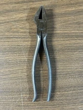 Vintage Red Devil No. 210 8 1/2” Long Glass Breaking Pliers