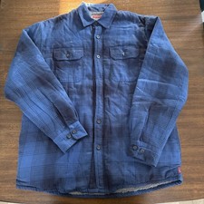 Wrangler Men  s Blue Plaid Sherpa Lined Button Up Flannel Shacket Size Medium