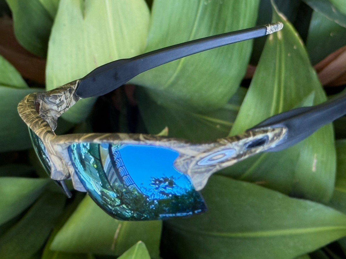 OAKLEY Custom Unique Collector FLAK 2.0 Kings Camo / Blue Prizm 