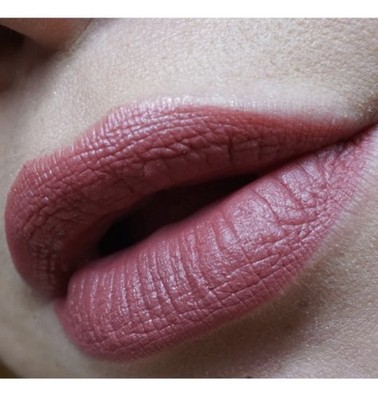 Guerlain Kisskiss Lippenstift M308 Blazing Nude Atemberaubend Gold Quadratisch Etui