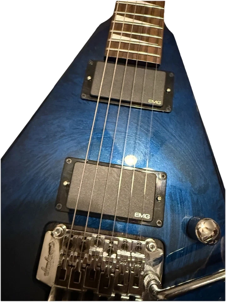 ¡Venta temporal! Ultimate Ozzy! Guitarra Jackson Randy Rhoads con pastillas Zakk Wylde EMG Foto 4 de 4